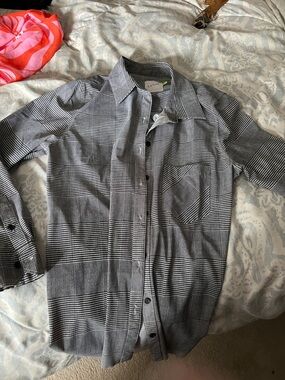 LYSSE women blouse. Size large